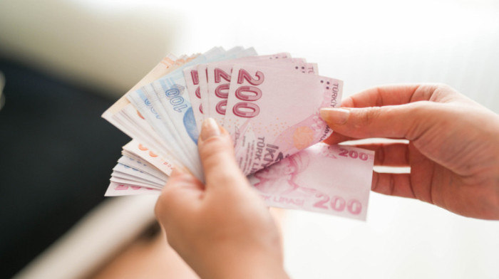 Kako se prilagajamo mednarodnim trendom in zagotavljamo poštenost v davčnem sistemu